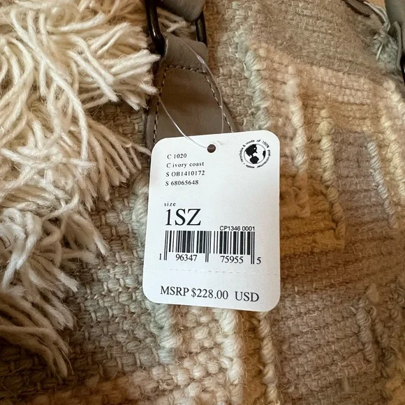 Free People Quick Trip Weekender (NWT) - Picture 6 of 8